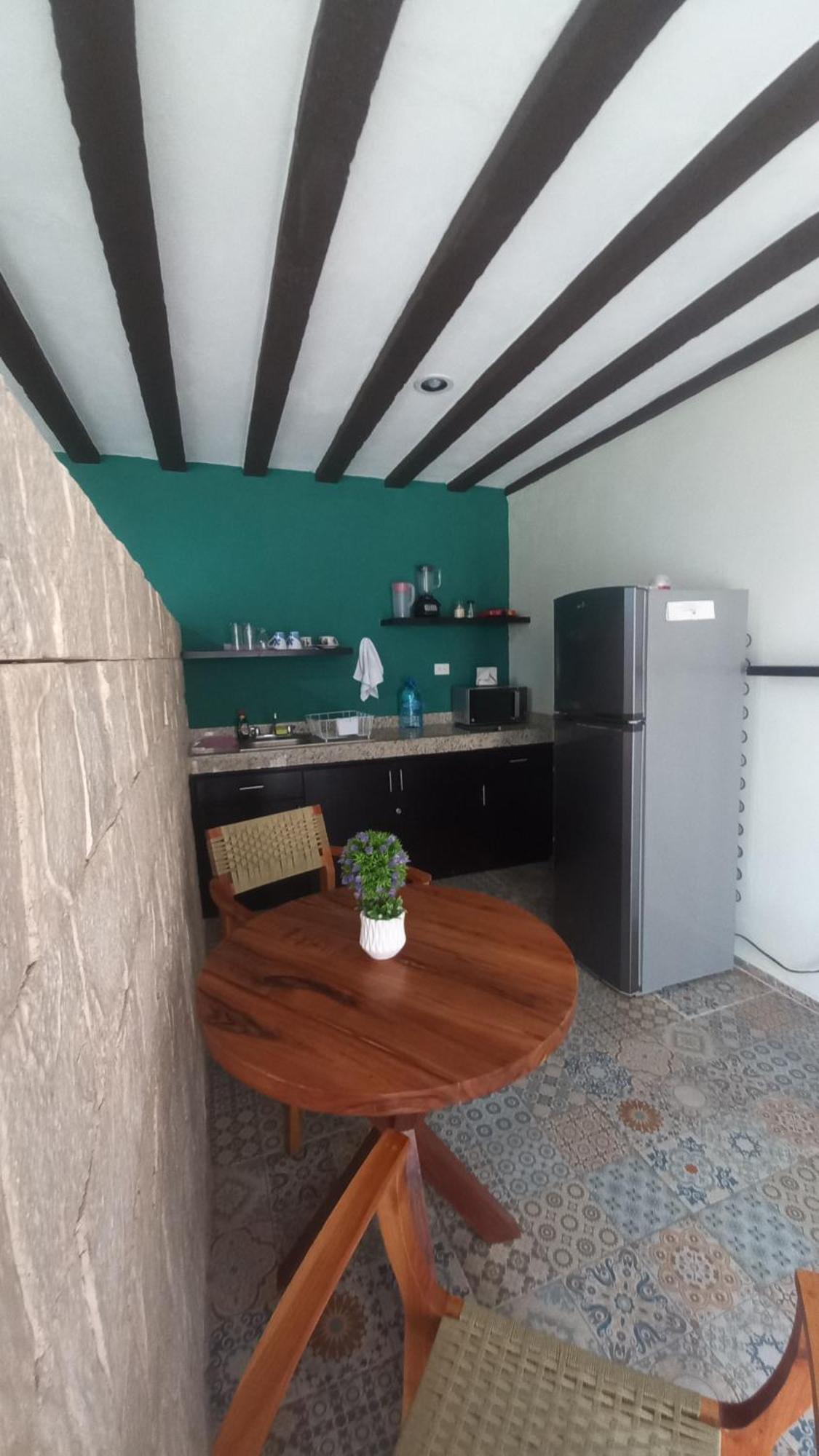 Casa Mama Bety Apartment Valladolid  Bagian luar foto